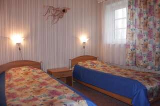 Отель Hotel Laagna Лаагна Двухместный номер с 1 кроватью или 2 отдельными кроватями-2